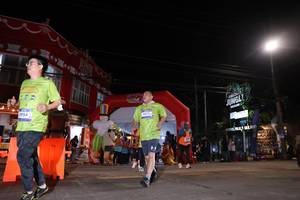 BIB: 1954, 4513
                            <button type="button" onclick="openModal(26233289)" class="btn btn-primary btn-sm float-right btn-popup" data-toggle="modal" data-target=".modal-high-quality">
                        <i class="fas fa-shopping-cart"></i> Add to Cart
                    </button>
                                            <button type="button" onclick="isThisMe(26233289, true)" class="btn btn-success btn-sm float-right btn-popup btn-isme hidden" data-toggle="tooltip" data-placement="bottom" title="นี่คือรูปของคุณใช่ไหม คลิกที่นี่เพื่อเอาเข้าอัลบั้ม">
                        <i class="fas fa-plus"></i> Add to album
                    </button>
                    <button type="button" onclick="isThisMe(26233289, false)" class="btn btn-warning btn-sm float-right btn-popup btn-isnotme hidden">
                        <i class="fas fa-ban"></i> Remove from album
                    </button>